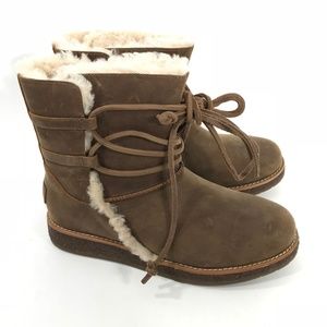 UGG Womens Luisa Leather Brown Booties sz5.5 A0126
